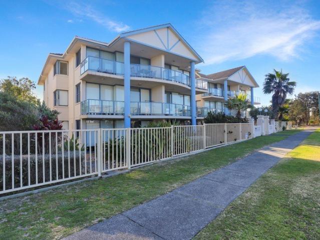 Apartment for sale in Hawks Nest, Mid-Coast Council