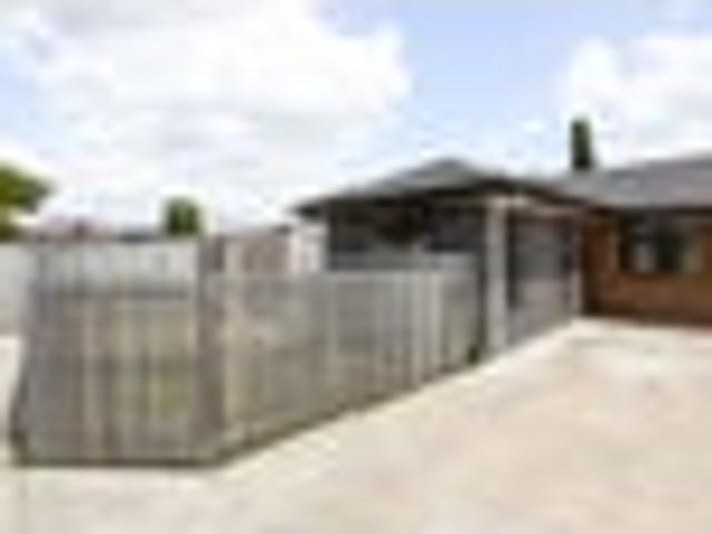 Townhouse for sale in Hamilton, Waikato