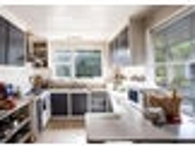 House for sale in Otakou