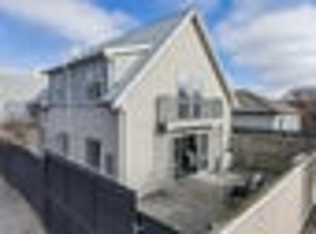 House for sale in Heathcote, Canterbury