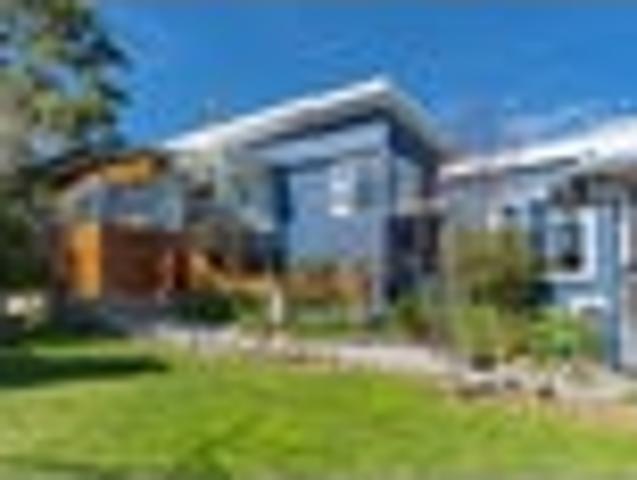 House for sale in Diamond Harbour, Banks Peninsula Community