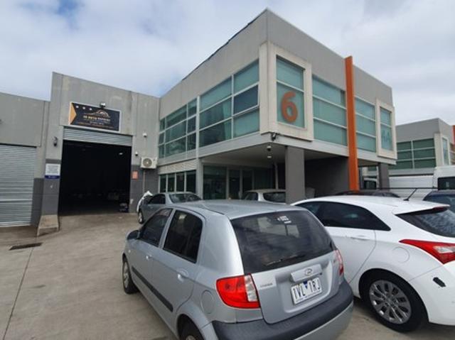Warehouse for sale in Craigieburn, Melbourne