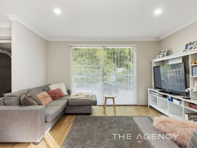Villa for sale in East Victoria Park, Western Australia