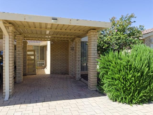 Apartment for sale in Hefron Precinct, Rockingham