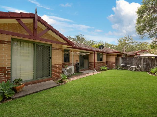 Villa for sale in Fernbrook, Queensland