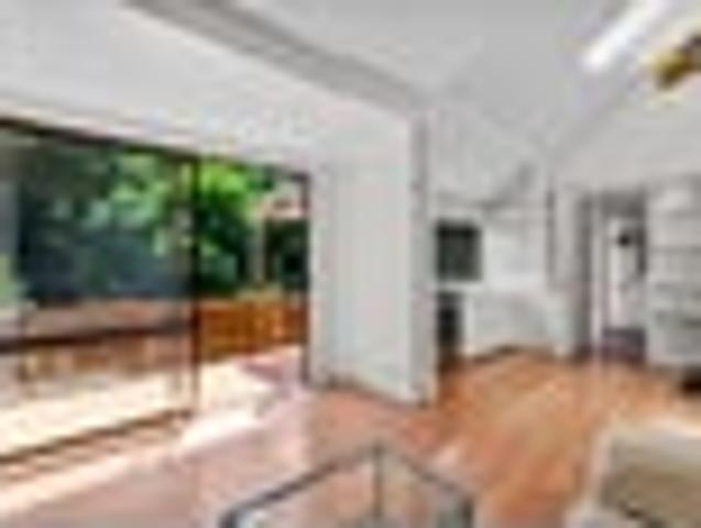 House for sale in Omiha