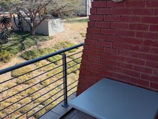 Apartment for sale in Nooitgedacht, Gauteng