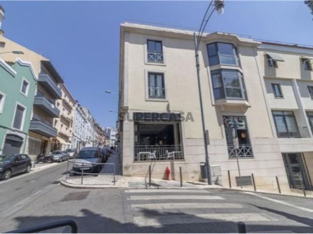 Armazém venda em Bairro de Campolide, Lisboa