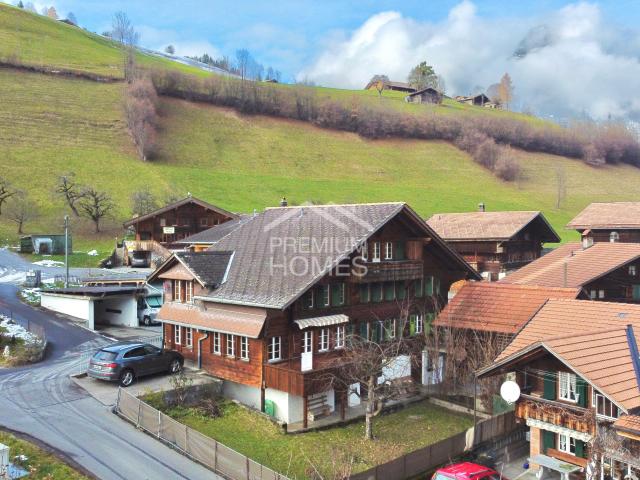 Mehrfamilienhaus kaufen in Boltigen, Bern