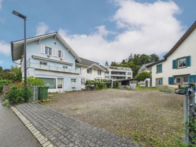 Mehrfamilienhaus kaufen in Uster, Zürich