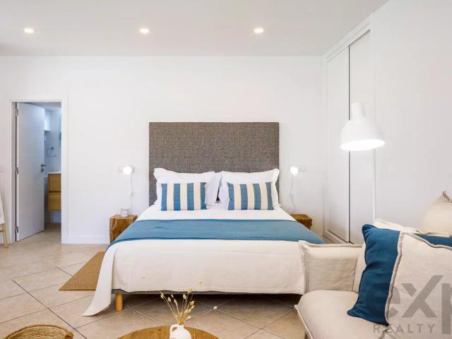 Prédio venda em Estômbar, Faro