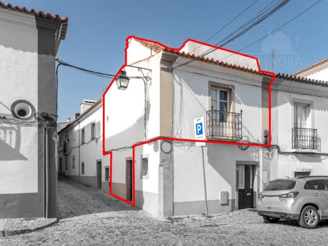Casa venda em Évora (São Mamede, Sé, São Pedro e Santo Antão), Évora
