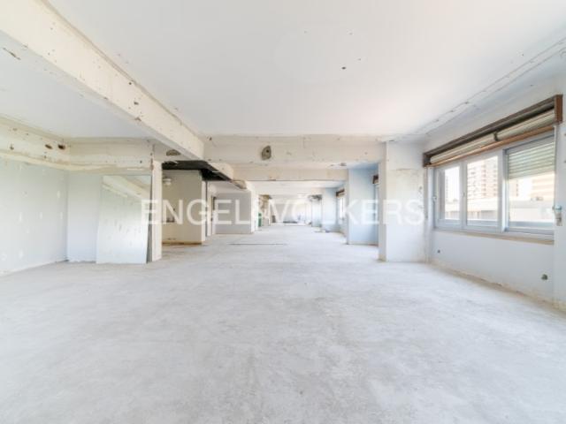 Apartamento venda em Santiago Dos Velhos, Lisboa
