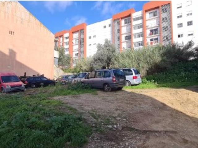 Terreno venda em Santa Clara, Lisboa