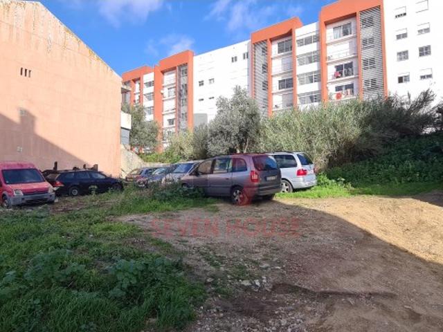 Terreno venda em Santa Clara, Lisboa