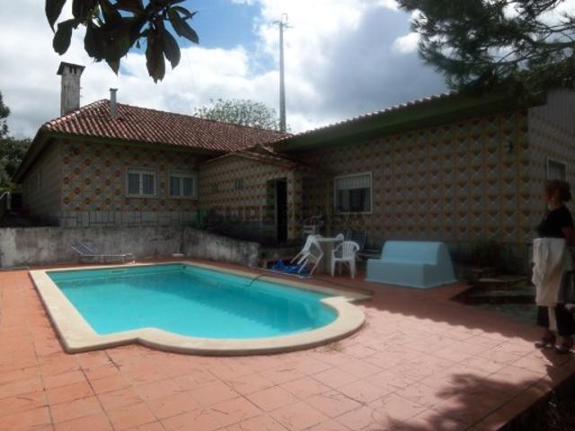 Casa venda em Porto De Mós, Leiria