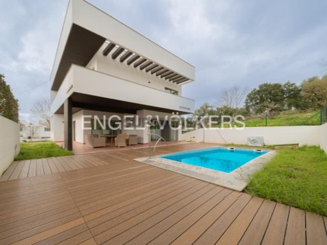 Casa venda em Santiago Dos Velhos, Lisboa