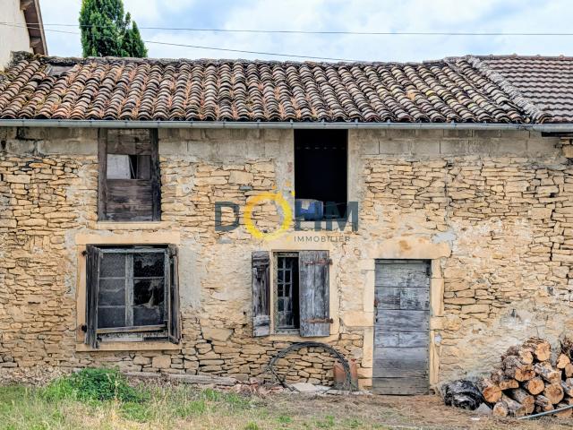 Ferme vente à La Tour-du-Pin, L'isle-d'abeau