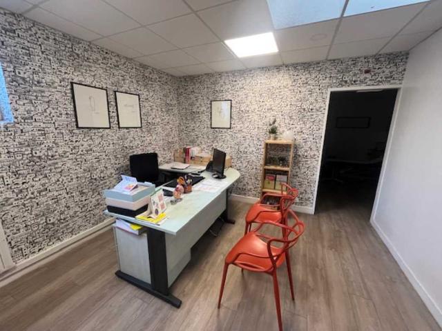 Bureau vente à Brest, Bretagne