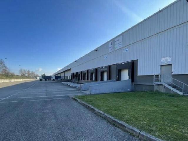 Local Commercial vente à La Tour-du-Pin, Saint-quentin-fallavier
