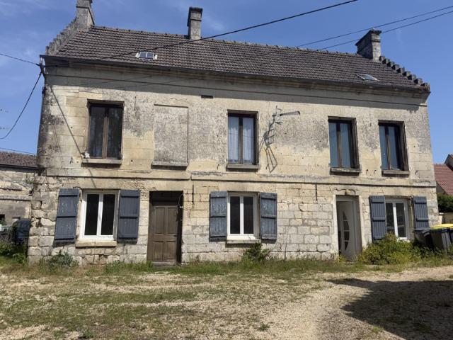 Maison vente à Soissons, Mortefontaine