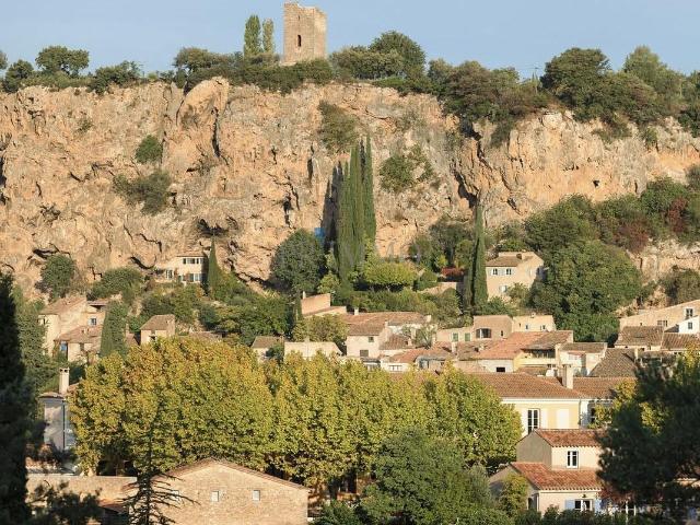 Appartement vente à Brignoles, Cotignac