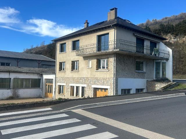 Local Commercial vente à Rodez, Espalion