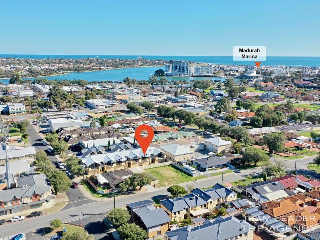 Villa for sale in Parklands, Western Australia