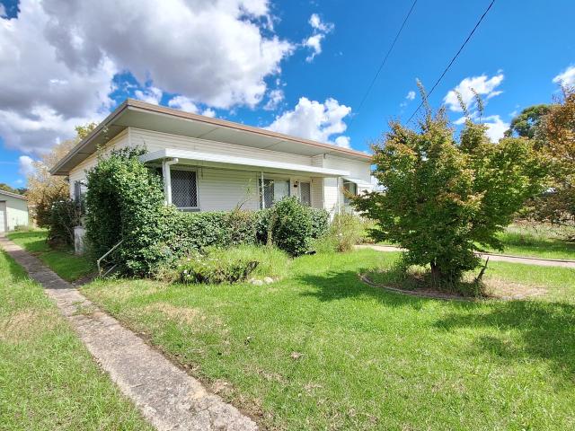 House for sale in Stanthorpe, Queensland
