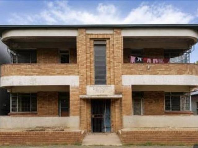 Apartment for sale in Vosloorus, Gauteng