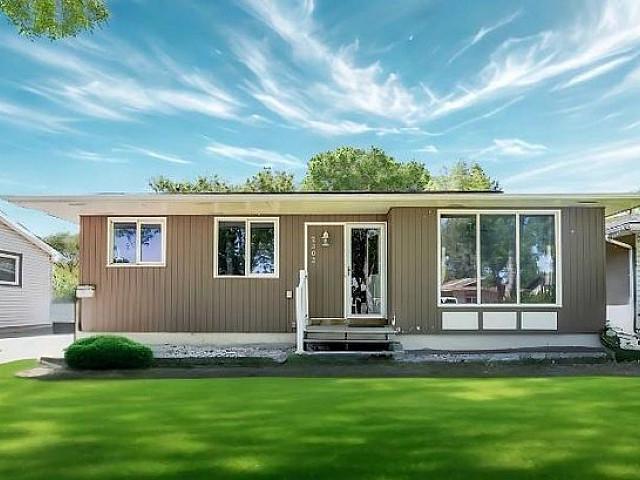 House for sale in Regina, Saskatchewan