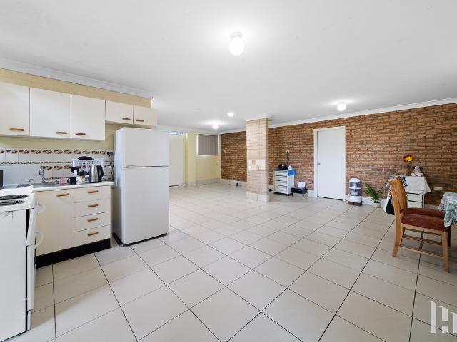 Flat for sale in Greenslopes, Greater Brisbane