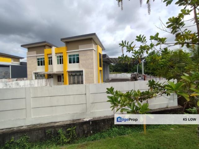 Warehouse for sale in Kuching