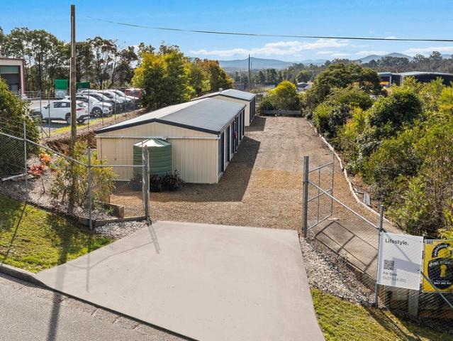 Warehouse for sale in Macksville, New South Wales