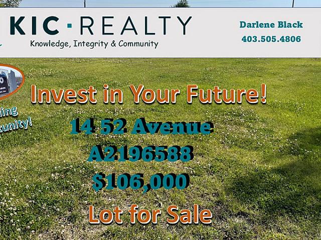 Land for sale in Lacombe, Alberta
