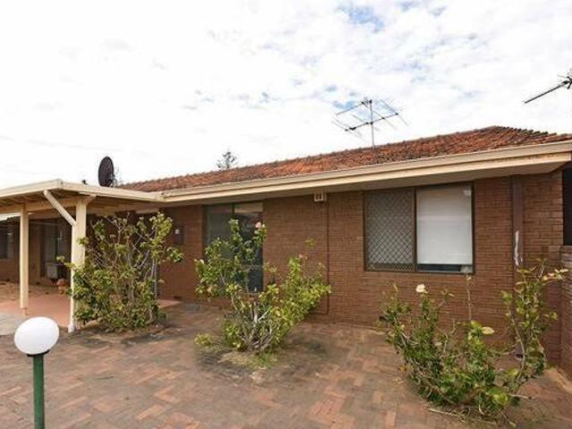 House for rent in Cockburn, Western Australia