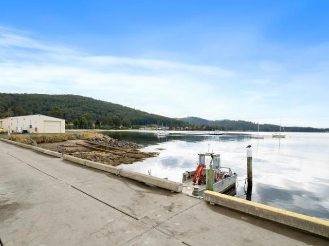 Warehouse for sale in Brooks Bay, Tasmania