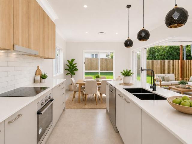 Cottage for sale in Toombul, Queensland
