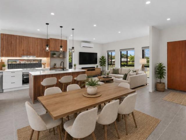 Cottage for sale in Toombul, Queensland