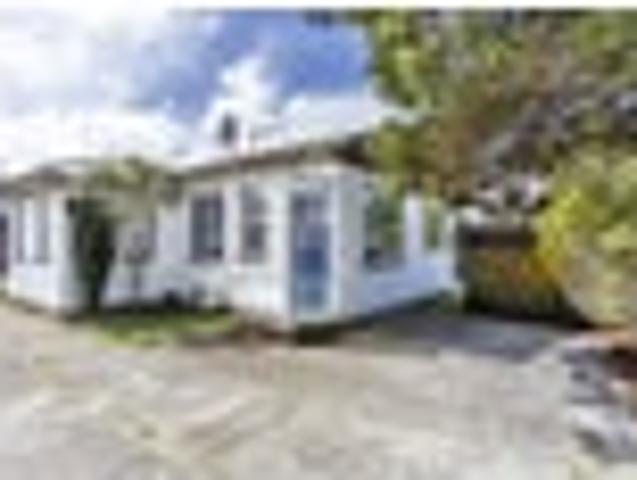 House for sale in Riccarton South, Halswell-Hornby-Riccarton Community