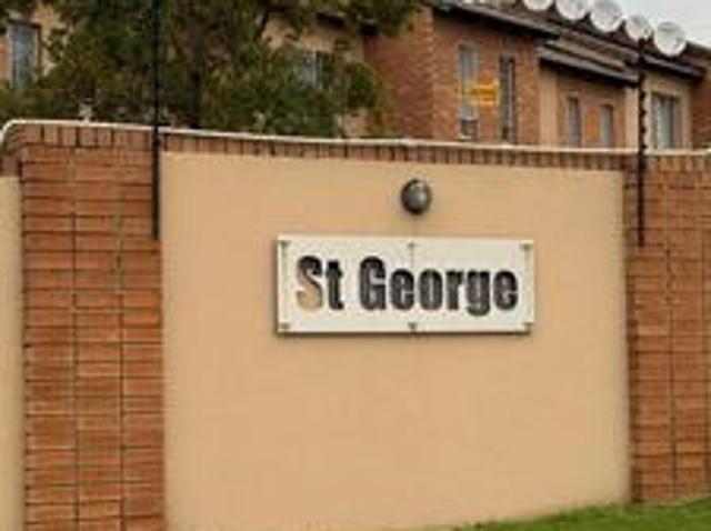Townhouse for sale in Tembisa, Gauteng