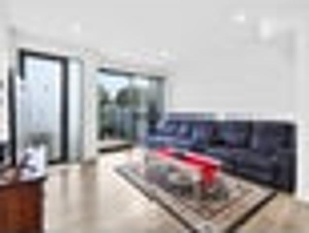Townhouse for sale in East Tamaki, Oroua County
