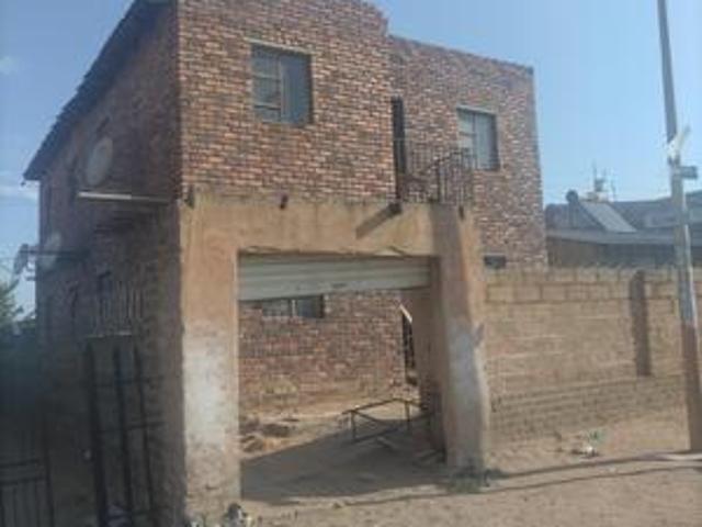 Commercial for sale in Ivory Park, Midrand