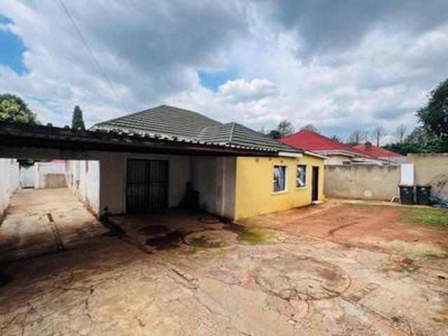 House for sale in Vosloorus, Gauteng