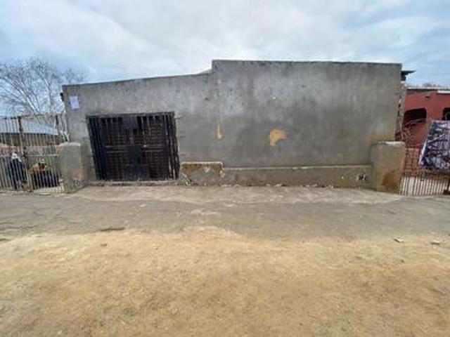 House for sale in Vosloorus, Gauteng
