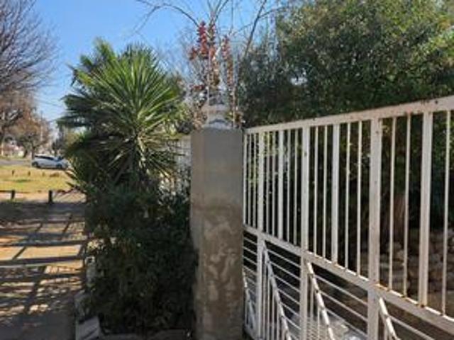 House for sale in Vosloorus, Gauteng