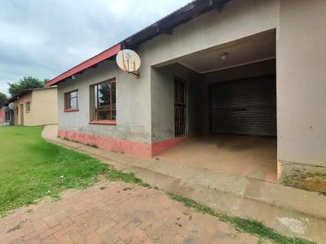 Townhouse for sale in Gert Sibande, Mpumalanga