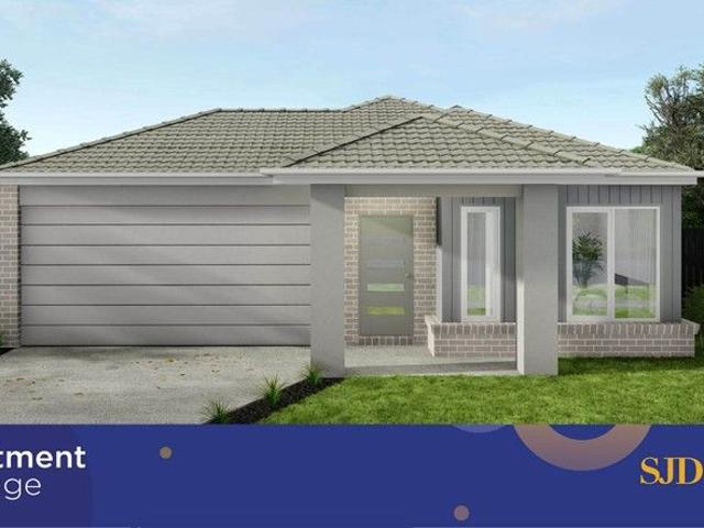 Cottage for sale in Warragul, Victoria