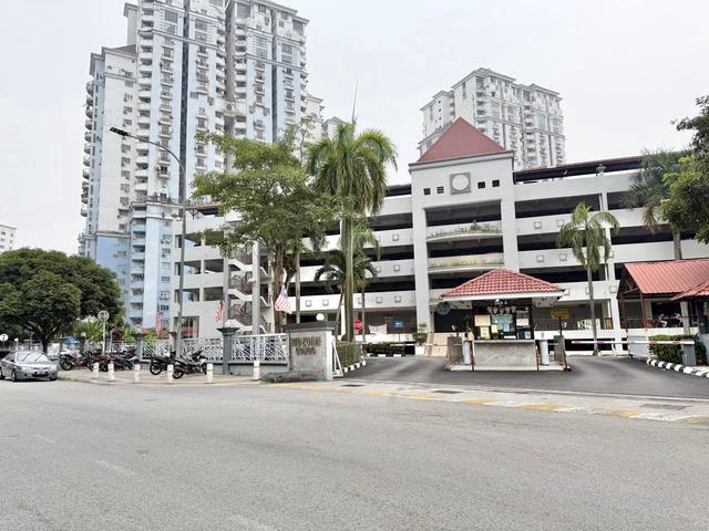 Condominium for sale in Petaling, Subang Jaya
