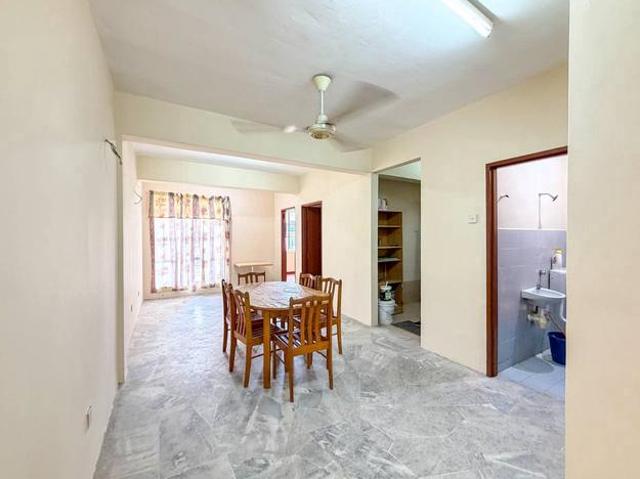 Apartment for sale in Kajang, Langat
